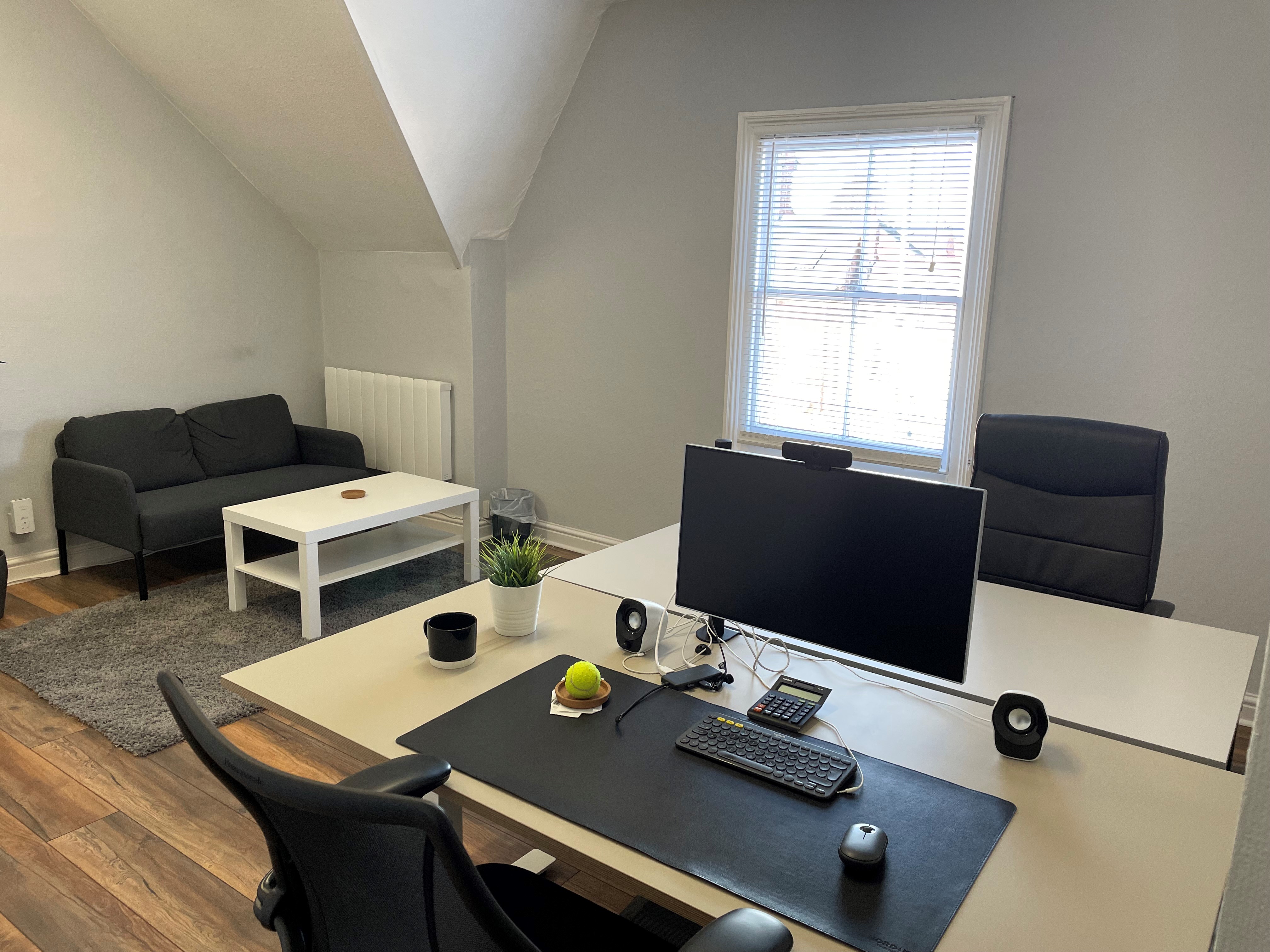 Office in Market Harborough - photo 2